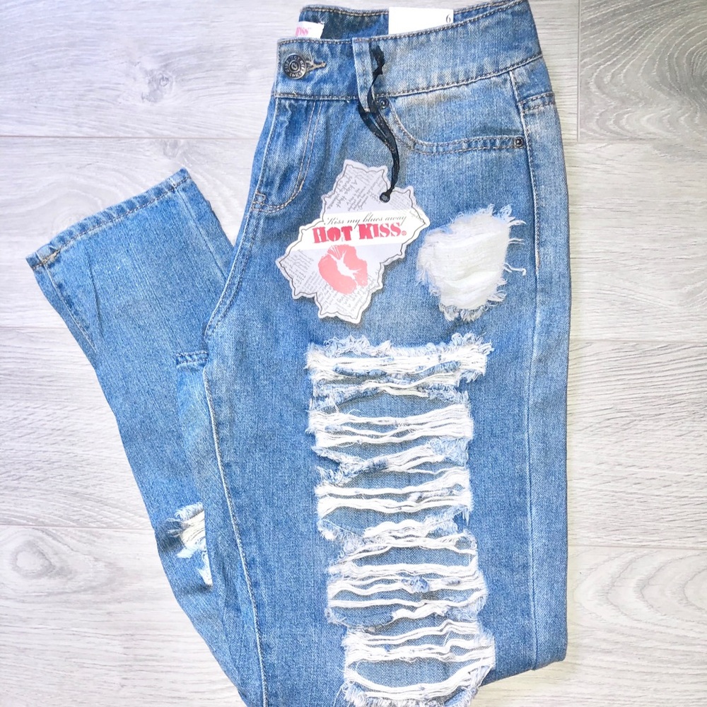 Distressed Denim Jeans NWT